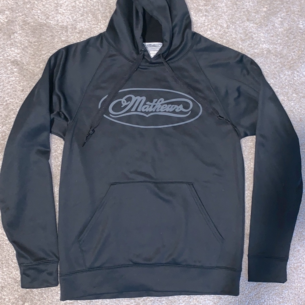 Mathews Bow Hunting Women’s hoodie